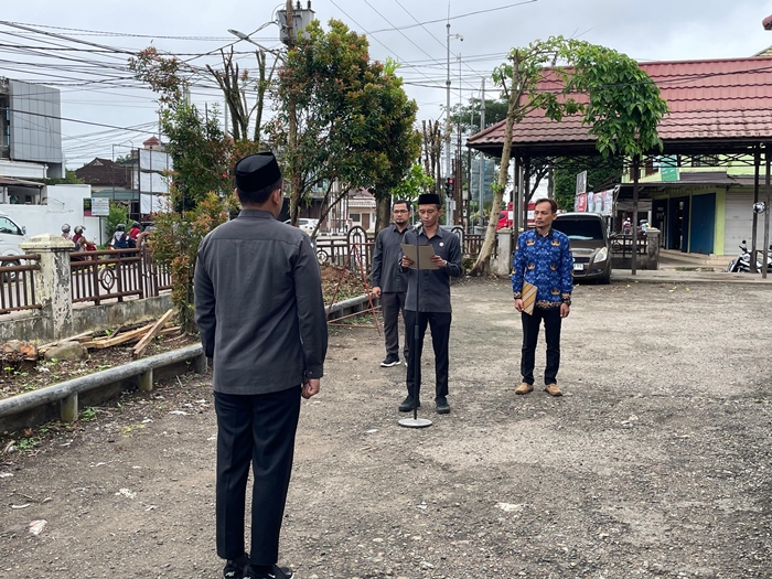 Dengan mengusung tema “Bangkit Bersama Wujudkan Indonesia Kuat” , Bawaslu Kabupaten Tabalong terus bertekad mengawal proses demokrasi yang transparan dan akuntabel, demi terwujudnya Indonesia maju dan berdaulat.